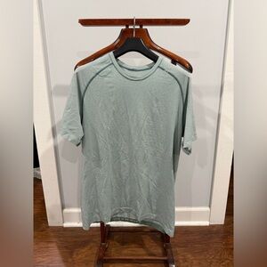 Lululemon Athletica Green Short Sleeve Tee